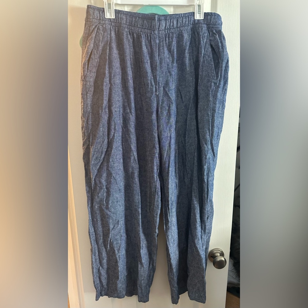 Linen pants. Ankle length